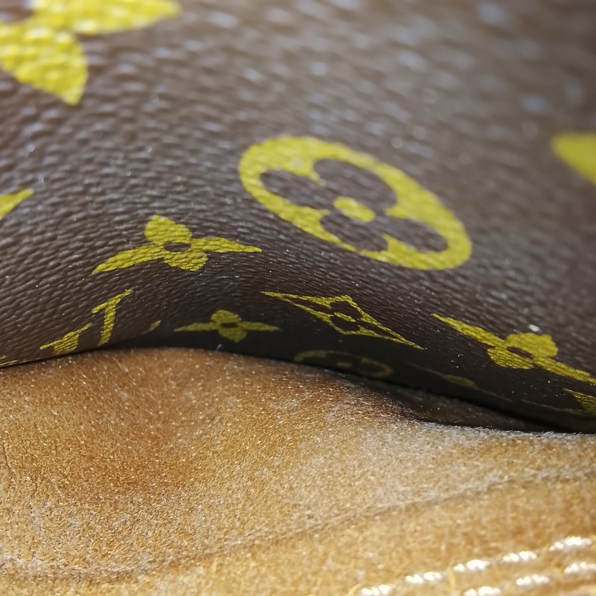 Louis Vuitton Canvas Sac Weekend Schultertasche, Bild 10 von 11